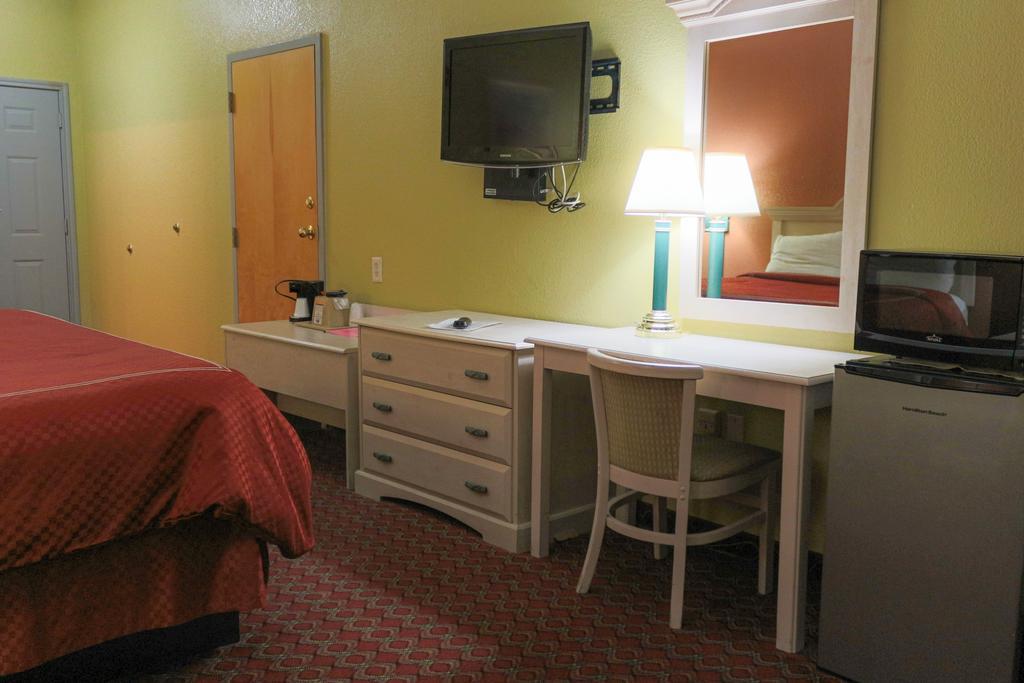 Americas Best Value Inn And Suites Houston Fm 1960 Exteriér fotografie
